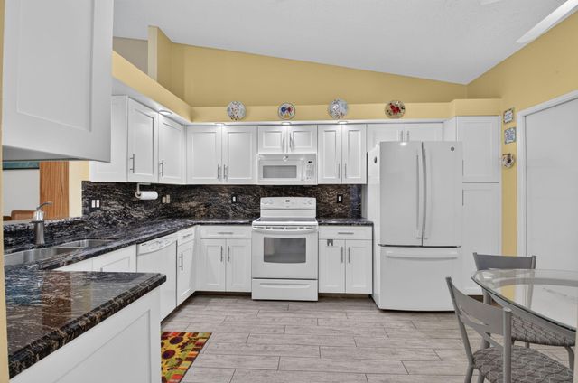6367 Pointe Pleasant Circle, Delray Beach, FL 33484