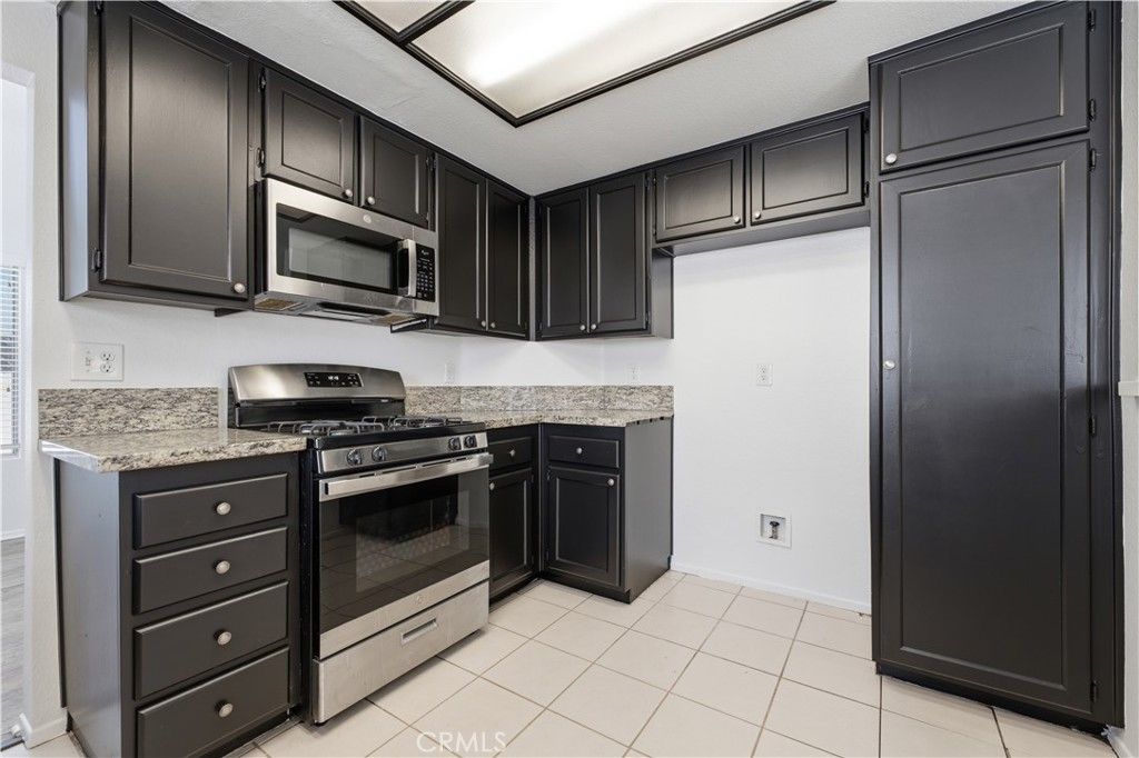 Image 13 of property listing at 39853 Teal Drive, Murrieta, CA 92562