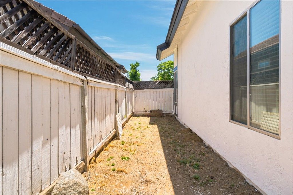 Image 43 of property listing at 39853 Teal Drive, Murrieta, CA 92562
