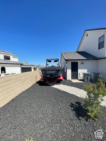 813 W RUST DR, St. George, UT 84790