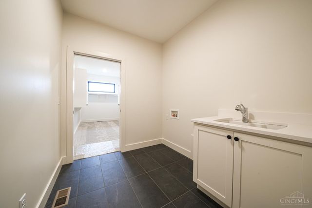 1226 Normandy Rue, Clearcreek Twp., OH 45458