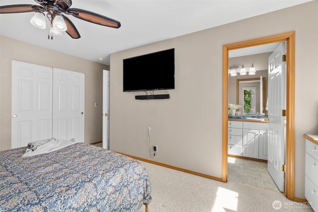5623 NW Millglade Lane, Bremerton, WA 98312