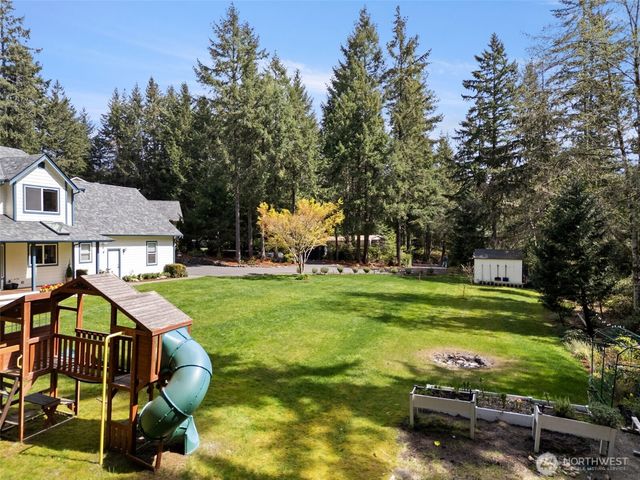 5623 NW Millglade Lane, Bremerton, WA 98312