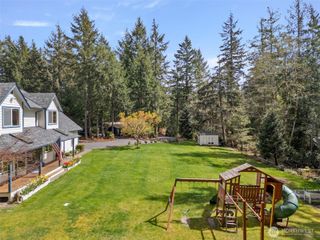 5623 NW Millglade Lane, Bremerton, WA 98312