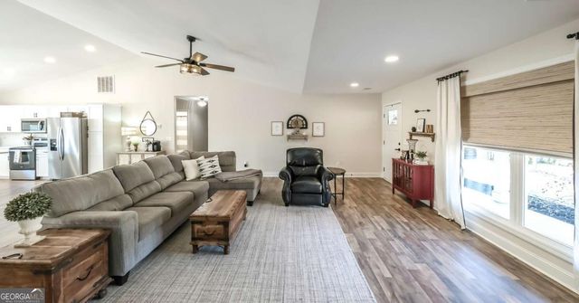 229 Almon Avenue, Tallapoosa, GA 30176