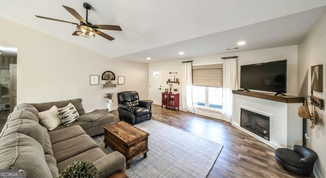 229 Almon Avenue, Tallapoosa, GA 30176