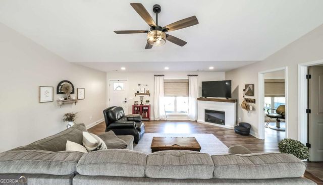 229 Almon Avenue, Tallapoosa, GA 30176