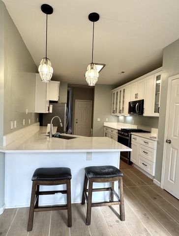 7145 Forrest Oaks Dr, Nashville, TN 37221