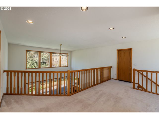 33221 Sw LINDEN St, Scappoose, OR 97056