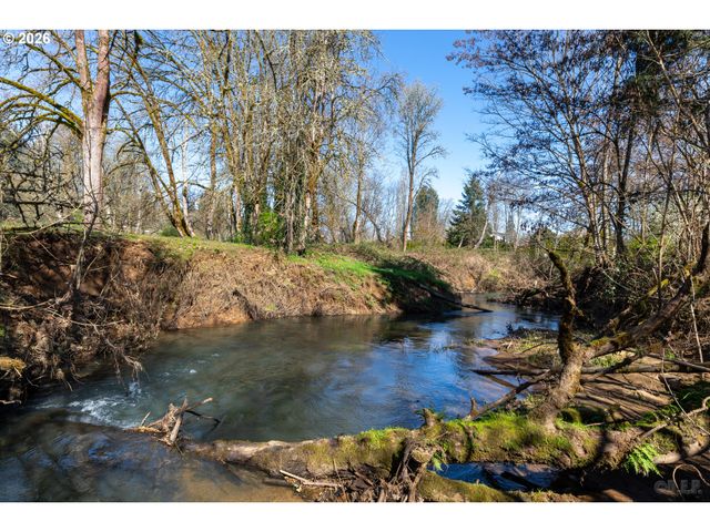 33221 Sw LINDEN St, Scappoose, OR 97056