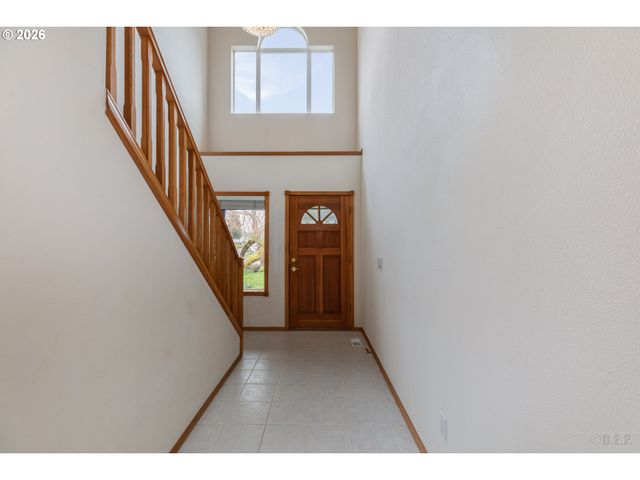 33221 Sw LINDEN St, Scappoose, OR 97056