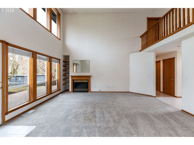 33221 Sw LINDEN St, Scappoose, OR 97056