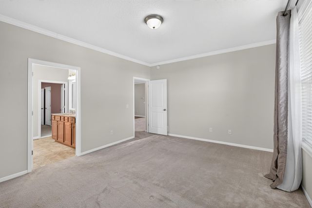 9216 Lighthouse Lane, Woodbury, MN 55129