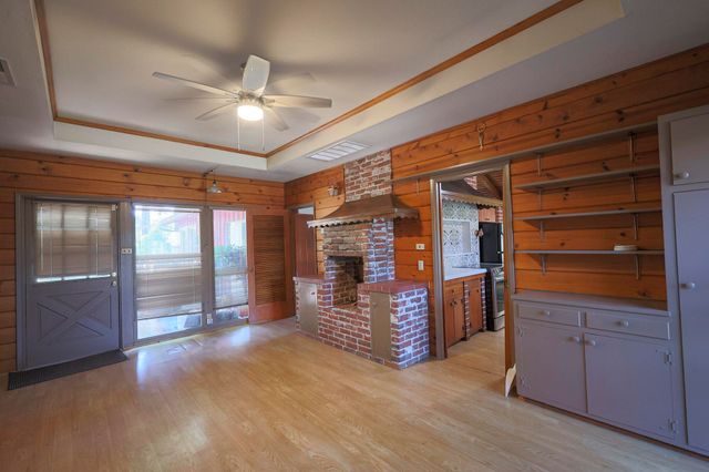 267 N Strathmore Avenue, Lindsay, CA 93247