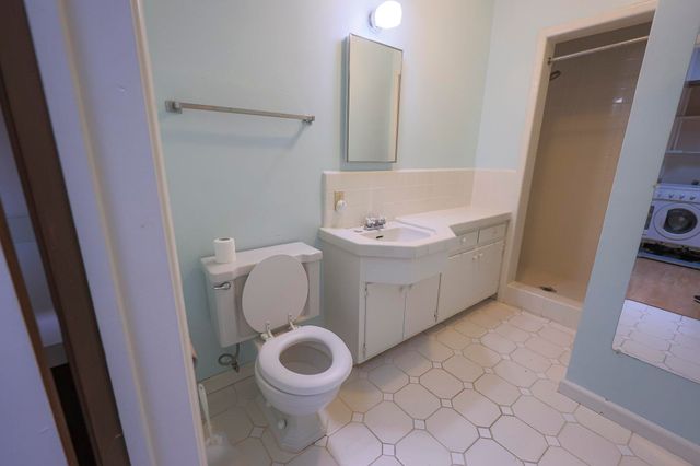 267 N Strathmore Avenue, Lindsay, CA 93247