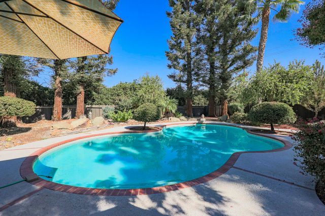 267 N Strathmore Avenue, Lindsay, CA 93247