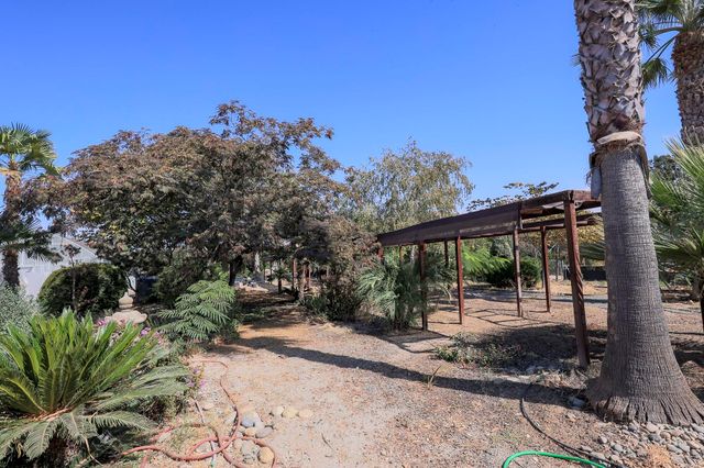 267 N Strathmore Avenue, Lindsay, CA 93247