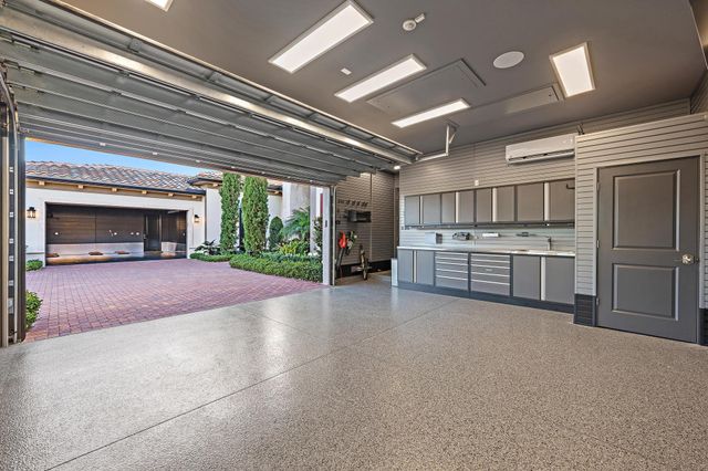 19812 SE Water Grass Drive, Jupiter, FL 33458