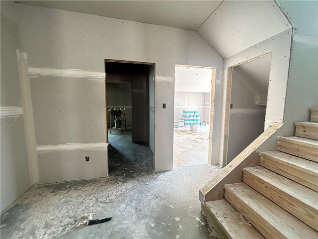 1817 Register Court, College Station, TX 77845