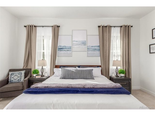 22773 E Narrowleaf Cir, Aurora, CO 80016