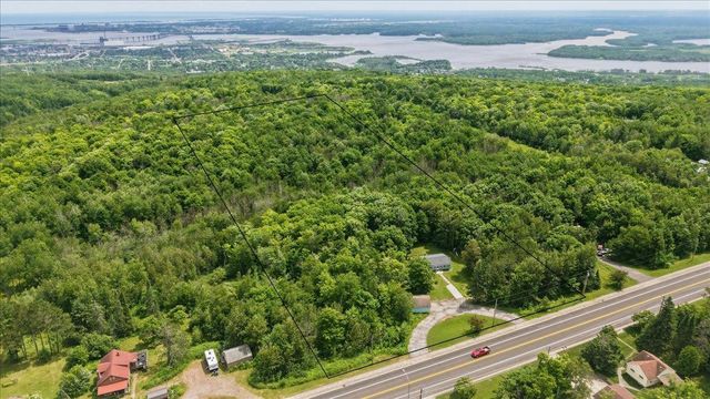 430 S Boundary Avenue, Duluth, MN 55810