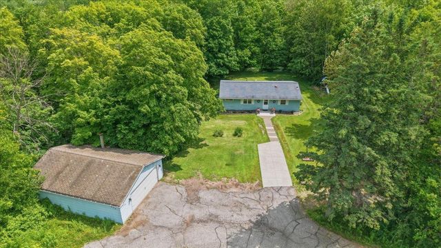 430 S Boundary Avenue, Duluth, MN 55810