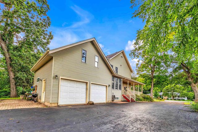 36391 N Tamarack Drive, Ingleside, IL 60041