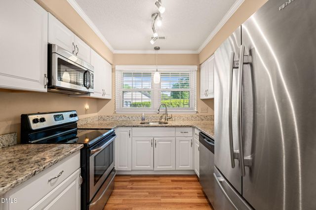 2744 Cottage Circle, Raleigh, NC 27613