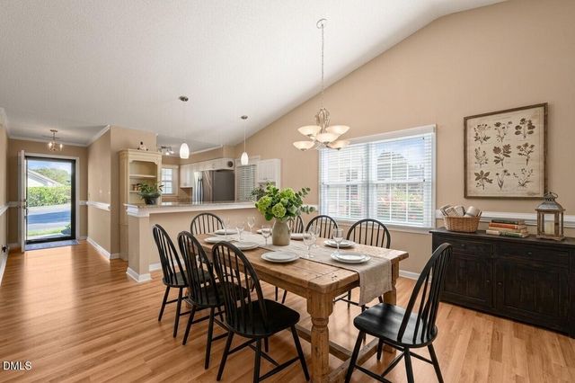 2744 Cottage Circle, Raleigh, NC 27613