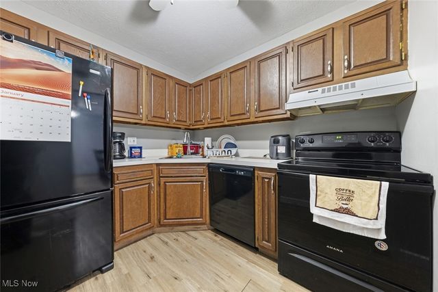 27413 Westown Boulevard 1612, Westlake, OH 44145