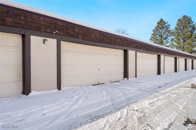 27413 Westown Boulevard 1612, Westlake, OH 44145