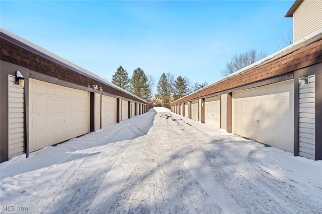 27413 Westown Boulevard 1612, Westlake, OH 44145