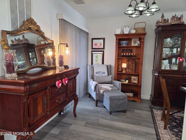 62 Horseshoe Court, Tinton Falls, NJ 07753