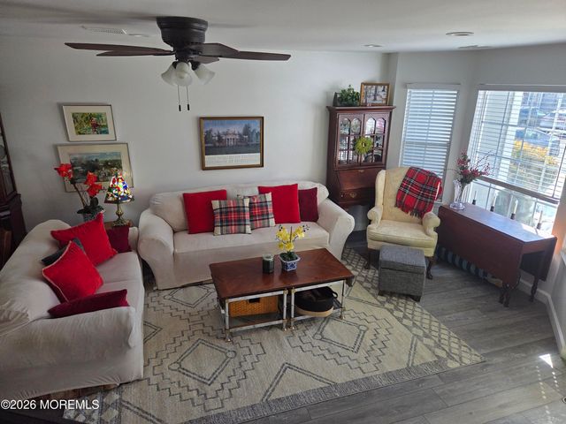 62 Horseshoe Court, Tinton Falls, NJ 07753