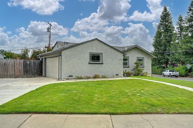6200 Templeton Dr, Carmichael, CA 95608