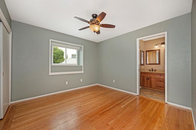 6200 Templeton Dr, Carmichael, CA 95608