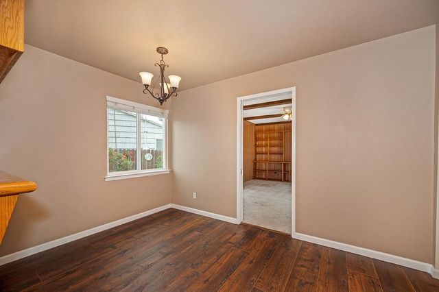 6200 Templeton Dr, Carmichael, CA 95608