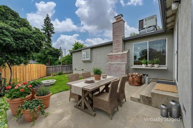 6200 Templeton Dr, Carmichael, CA 95608