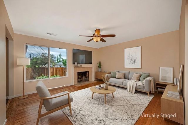 6200 Templeton Dr, Carmichael, CA 95608