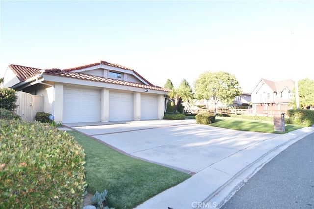 25391 Stageline, Laguna Hills, CA 92653