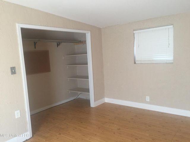 2758 E Benwood Drive, Jackson, MS 39204