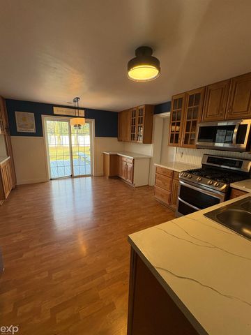 1476 Carress Court, Hampton Twp, MI 48732