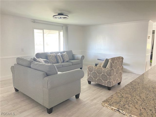 5506 Virginia Dare LN, North Fort Myers, FL 33917