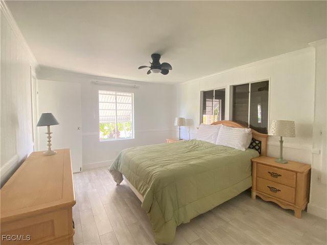 5506 Virginia Dare LN, North Fort Myers, FL 33917