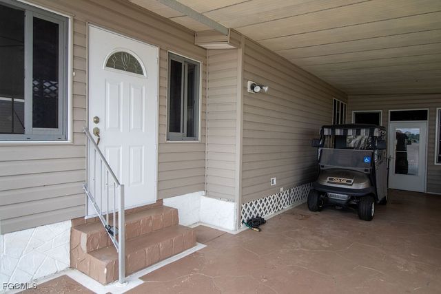 5506 Virginia Dare LN, North Fort Myers, FL 33917