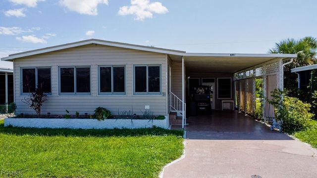 5506 Virginia Dare LN, North Fort Myers, FL 33917