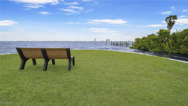 5506 Virginia Dare LN, North Fort Myers, FL 33917