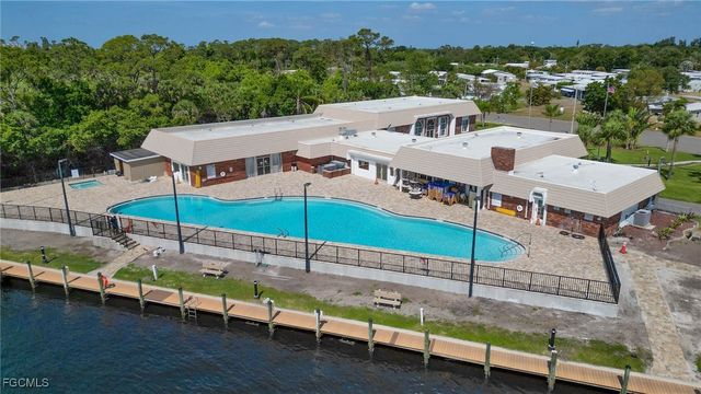 5506 Virginia Dare LN, North Fort Myers, FL 33917