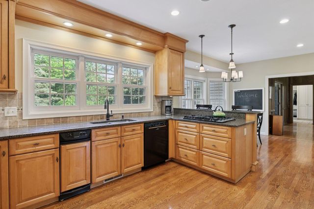 10636 Purdey Road, Eden Prairie, MN 55347