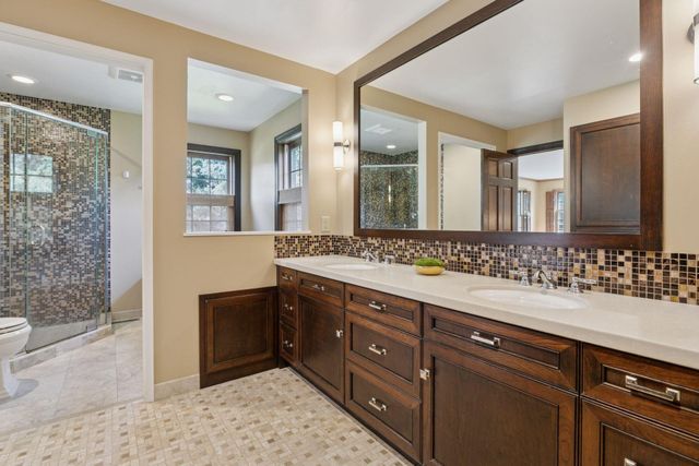 10636 Purdey Road, Eden Prairie, MN 55347